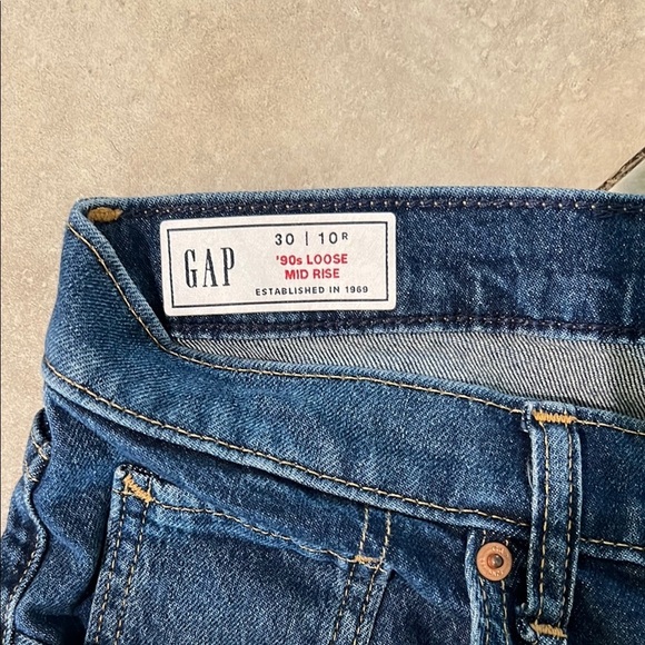 GAP Blue Straight Jeans Classic Denim Size 10 - Picture 2 of 4
